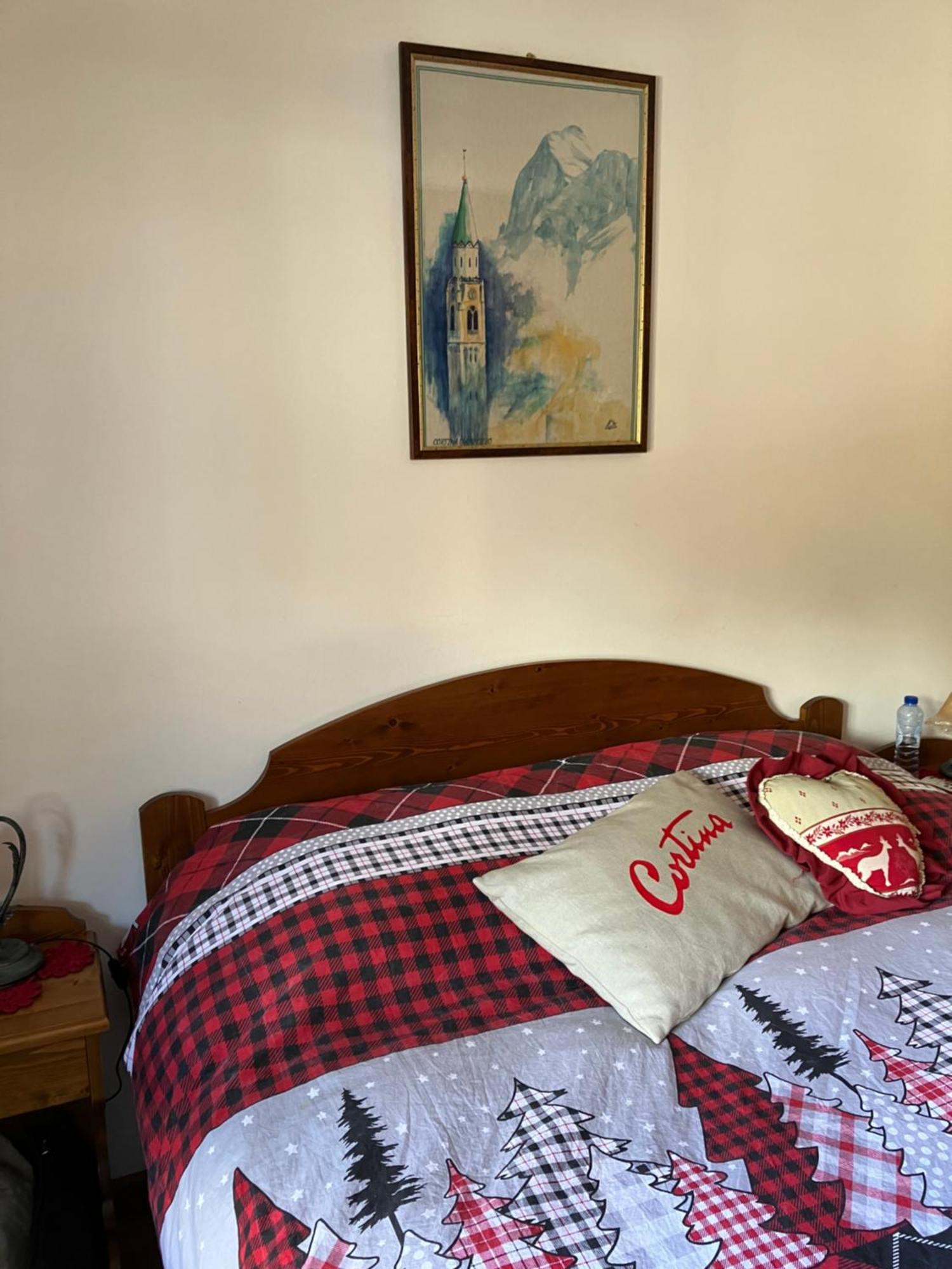 Affittacamere Iragidor Cortina dʼAmpezzo Exteriör bild