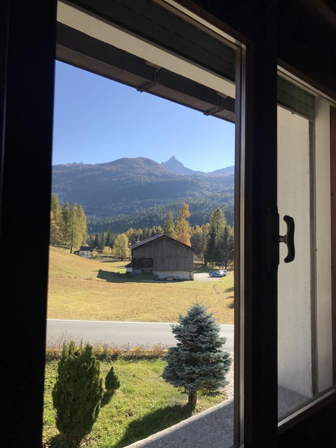 Affittacamere Iragidor Cortina dʼAmpezzo Exteriör bild